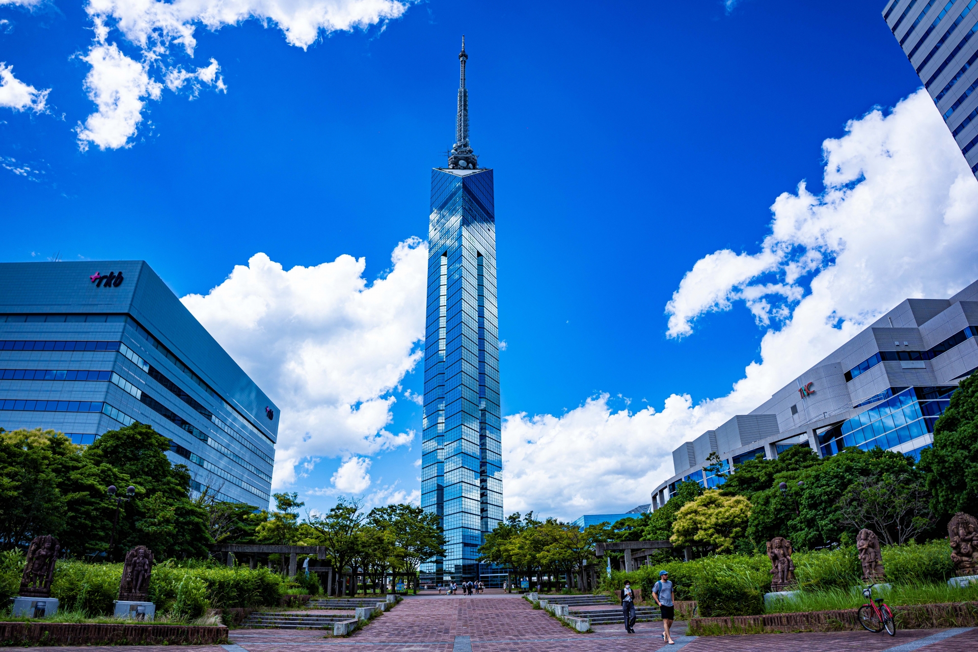 合同会社replus｜福岡市1